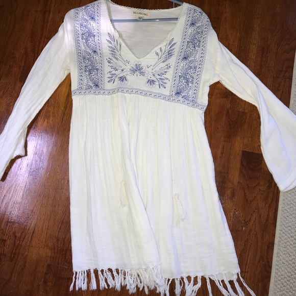 Dress - Picture 2 of 4